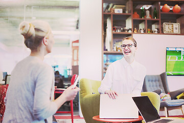 Image showing Startup Business Team At A Meeting at modern office building