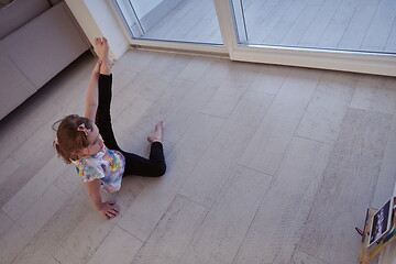 Image showing girl online education ballet class at home