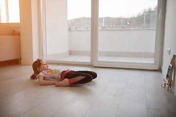 Image showing girl online education ballet class at home