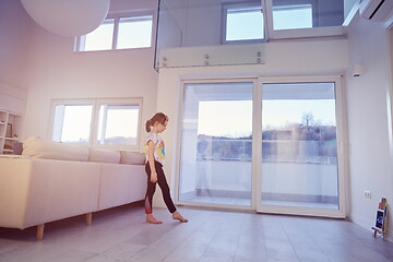 Image showing girl online education ballet class at home