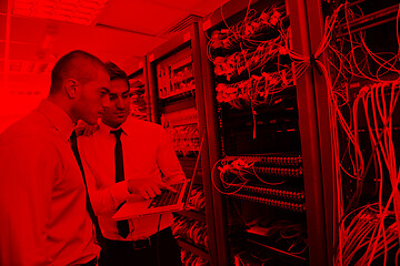 Image showing it engineers in network server room