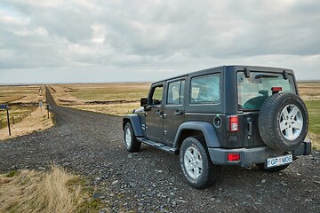 Image showing Car on Icelandic terrain