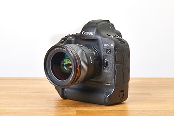 Image showing Canon EOS 1Dx mark II