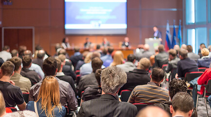 Image showing Speaker giving presentation on scientific business conference.