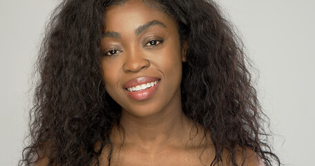 Image showing Beautiful African American woman smiling for camera