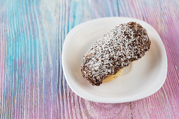 Image showing Tasty eclair on plate