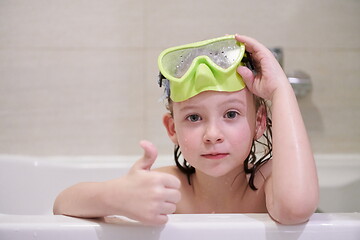 Image showing little girl with snorkel goggles