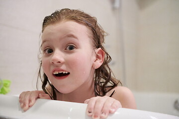 Image showing little girl with snorkel goggles