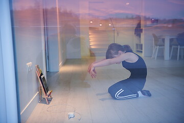 Image showing girl online education ballet class at home