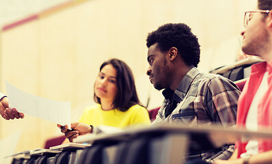 Image showing international students with test on lecture