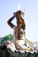 Image showing Sculture in fountain (II)