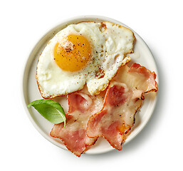 Image showing fried egg and bacon 