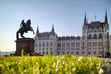 Image showing Rakoczi Ferenc equestrian statue before Hungarian paliament building.