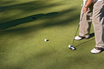 Image showing golf shoot 01