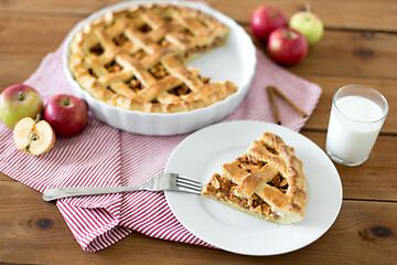 Image showing close up of apple pie and fork on plate