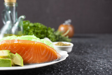 Image showing salmon with avocado