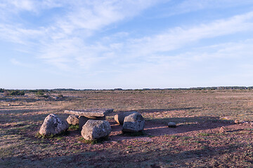 Image showing Resting place made of rocks in a great plain landscape