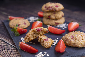 Image showing Homemade strawberry oatmeal cookies 