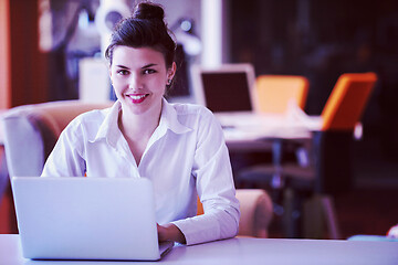 Image showing business woman at office