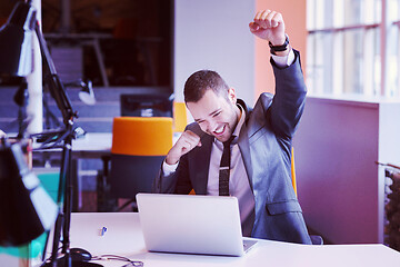 Image showing business man at the office