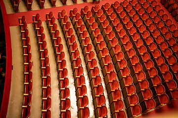 Image showing The empty parterre in the concert hall of Vienna State Opera auditorium.