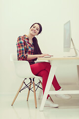 Image showing startup business, woman  working on desktop computer