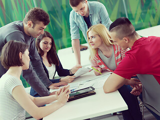 Image showing group of students study together in classroom