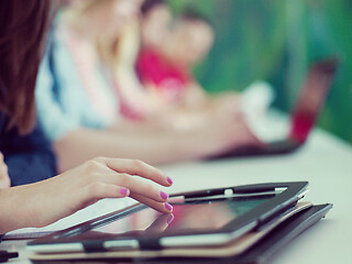 Image showing group of students study together in classroom