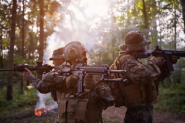 Image showing Soldier Woman as a Team Leader