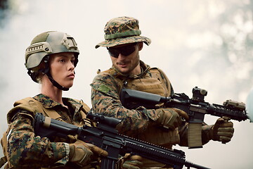 Image showing Soldier Woman as a Team Leader