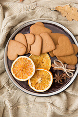 Image showing gingerbread with dried oranges, cinnamon and anise