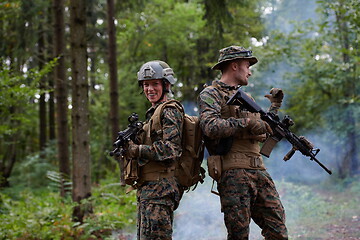 Image showing Soldier Woman as a Team Leader