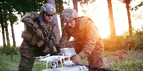 Image showing Soldiers Squad are Using Drone for Scouting