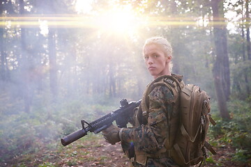 Image showing woman soldier