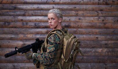 Image showing woman soldier