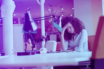 Image showing young  business woman at office