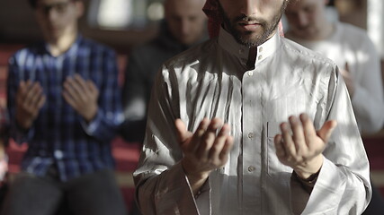 Image showing muslim people praying in mosque