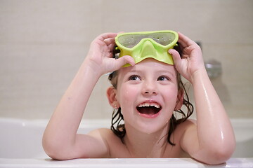 Image showing little girl with snorkel goggles