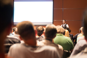 Image showing Speaker at Business Conference and Presentation.