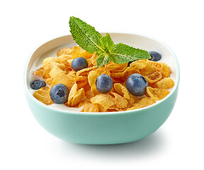 Image showing bowl of corn flakes with milk