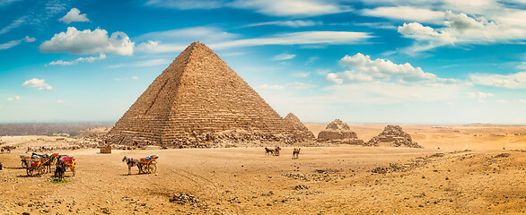 Image showing Giza in the desert