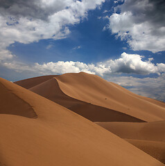 Image showing Big sand dunes in desert