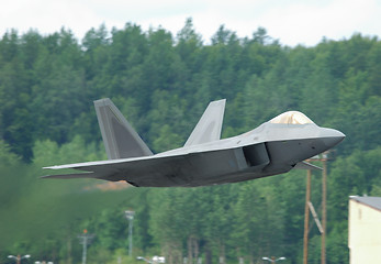 Image showing F-22 Raptor taking off