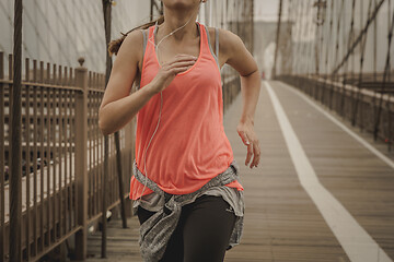 Image showing Running on Brooklyn bridge