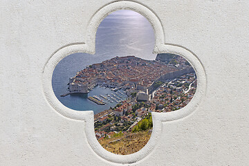 Image showing Panorama view on the historical old town Dubrovnik, through ston