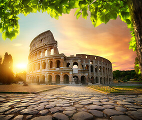 Image showing Road to Colosseum