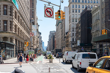 Image showing Fifth Avenue traffic