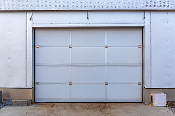 Image showing Automatic Garage Door