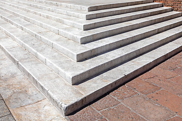 Image showing White Marble Stairs Corner