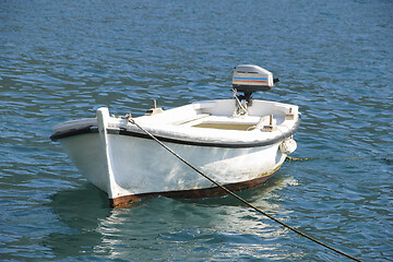 Image showing Small sea boat achored in the bay